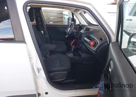 2020 Jeep Renegade North Edition 4X4 z USA, uszkodzony, nr VIN ZACNJBAB6LPL49125